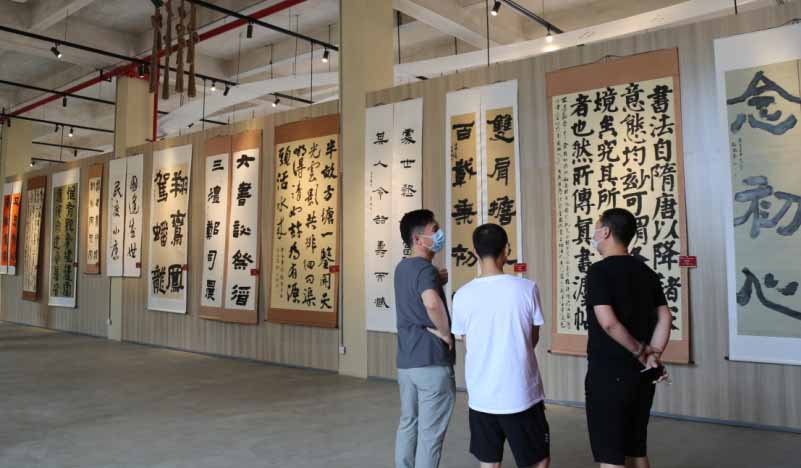志成红木
