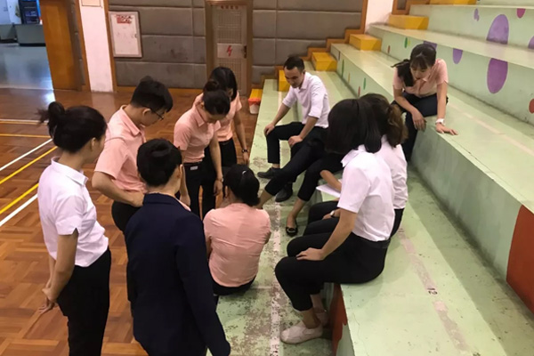 志成集团2018百日冲刺”的拓展训练