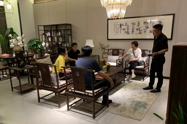 志成红木