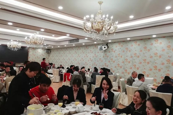 志成红木